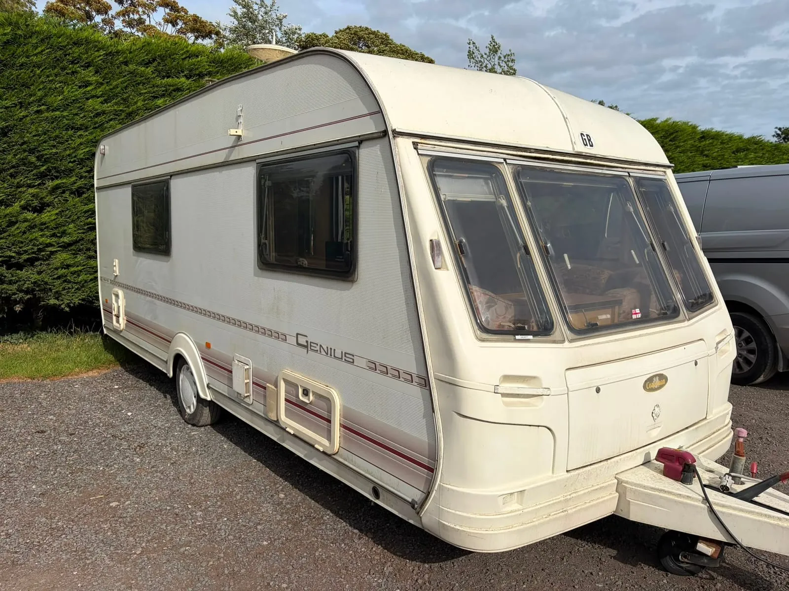 Coachman 4 Berth used touring caravan, 4 berth, available