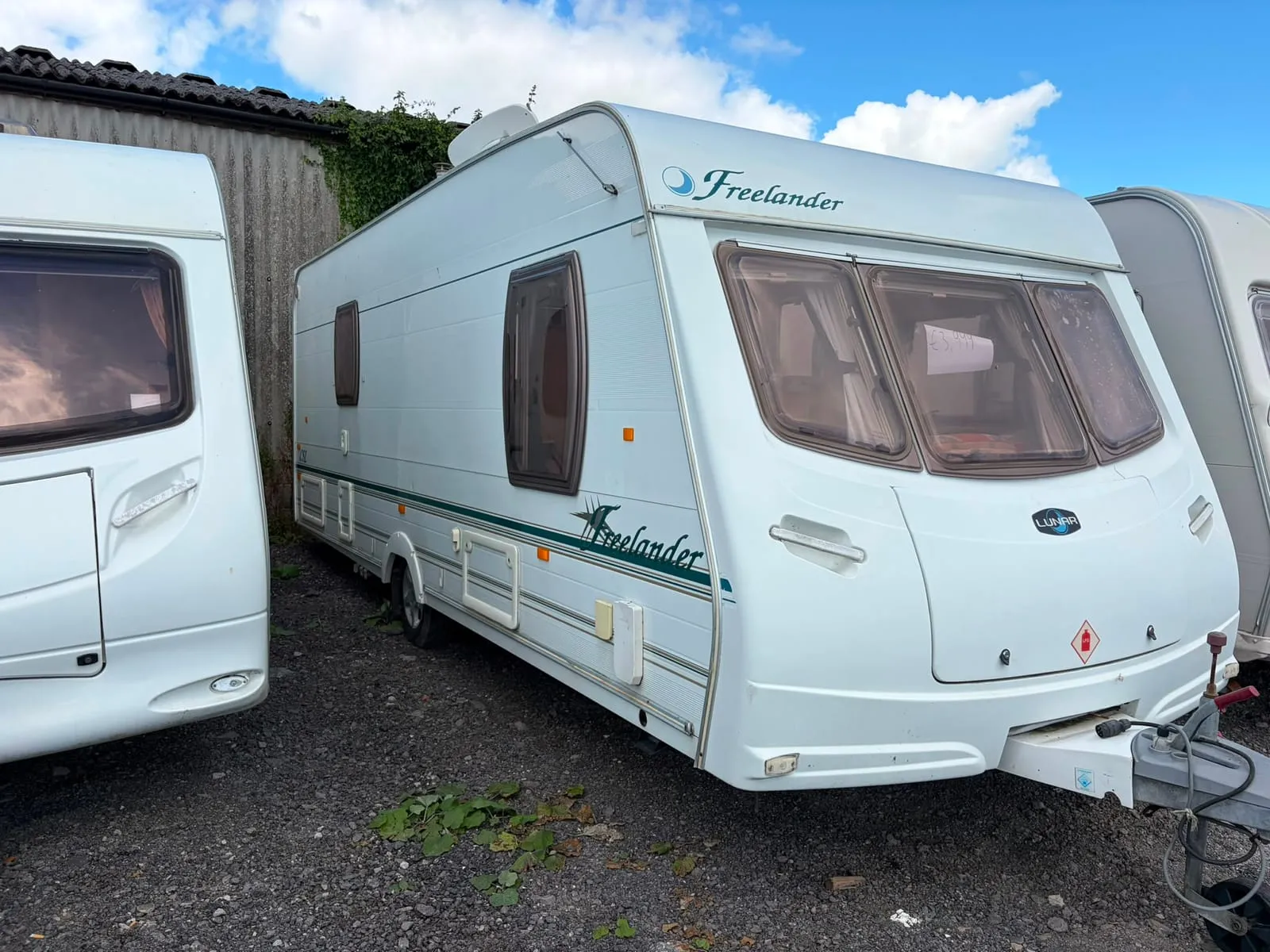 Lunar Discovery used touring caravan, 4 berth, available